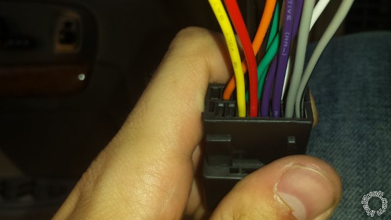 2000 Lincoln Continental stereo wiring -- posted image.