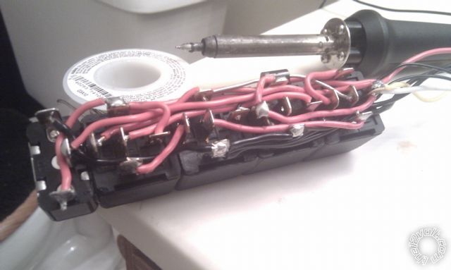 latched on/off relay not working properly -- posted image.