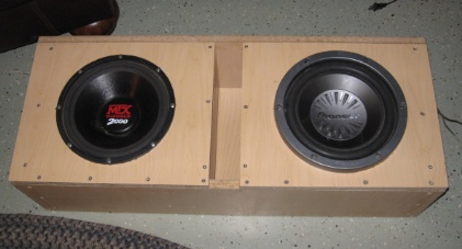 sub box sucking air -- posted image.