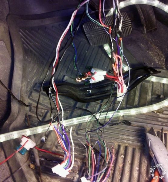 viper 5501 smartstart, 2000 maxima se -- posted image.