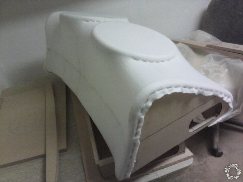 Fibreglass sub box for new Beetle -- posted image.