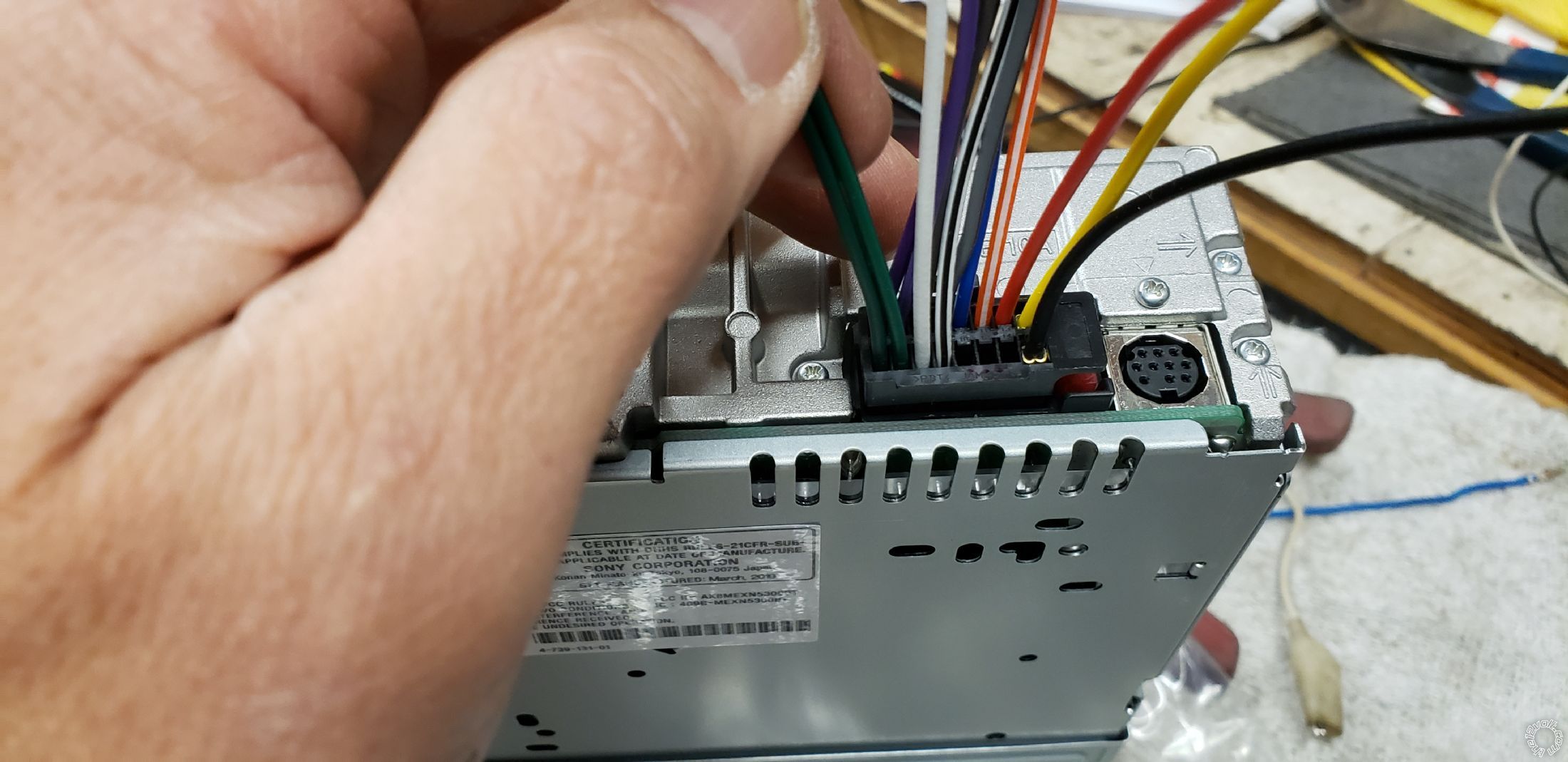 Sony MEX-N5300BT, Power Antenna Pin? -- posted image.