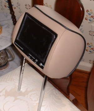 Pics: First Headrest Monitor Install -- posted image.