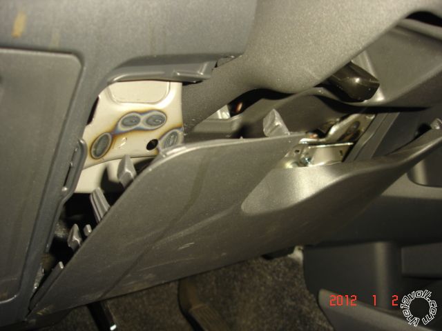 2009-2011 Toyota Yaris Remote Starter Pictorial -- posted image.