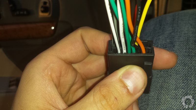 2000 Lincoln Continental stereo wiring -- posted image.