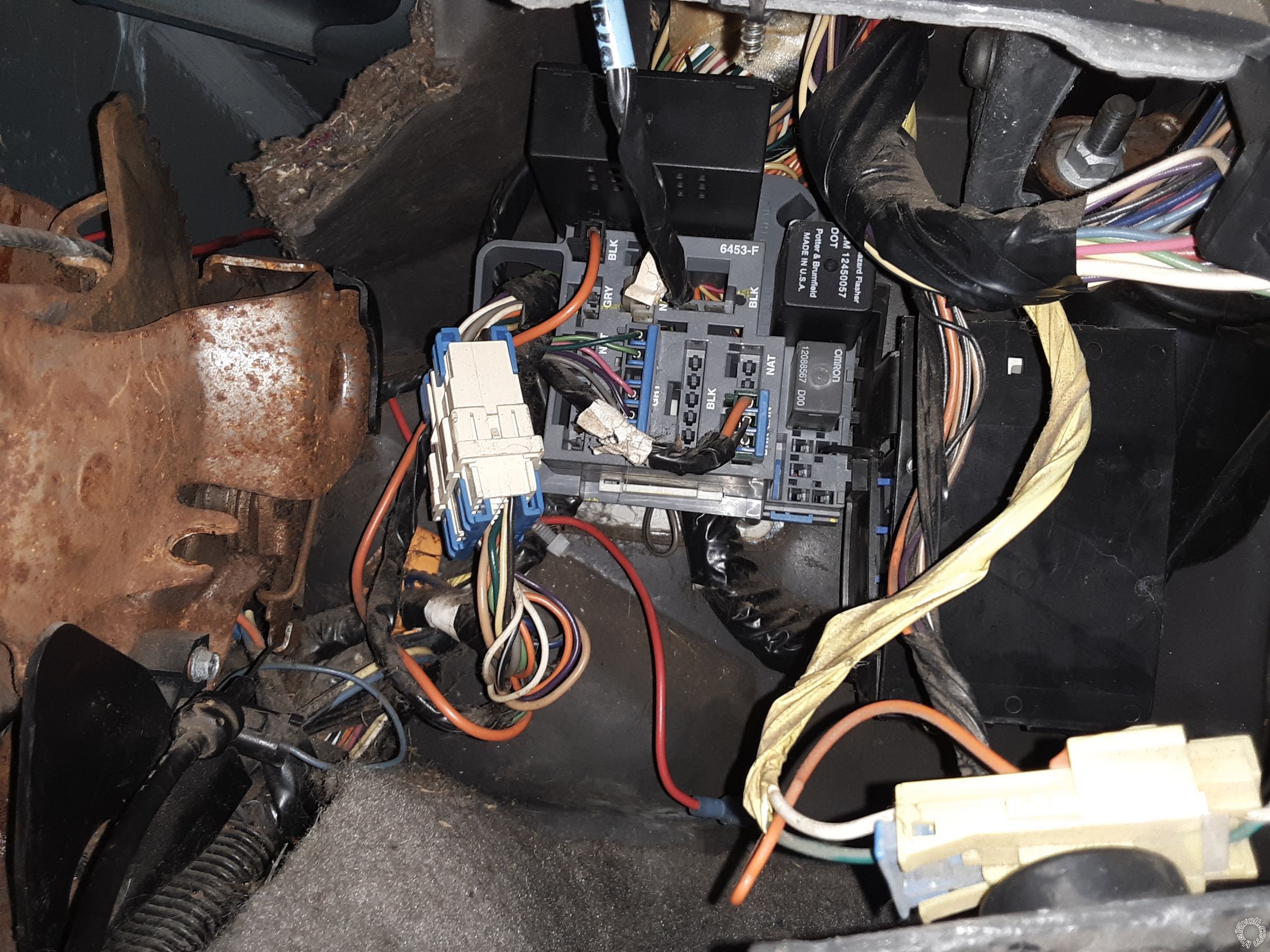 1996 Chevrolet Astro Van Alarm/Remote Start Wiring - Last Post -- posted image.