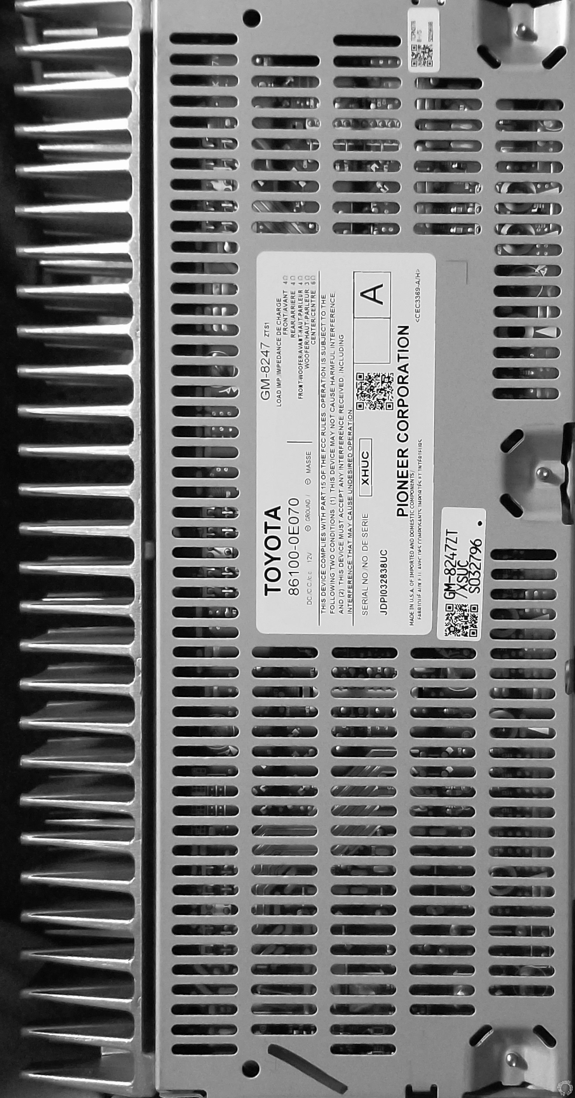 2010 Lexus RX350 Amplifier, Proprietary 12-pin Connector Pinout -- posted image.