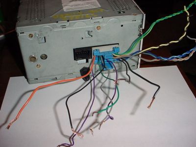 2001 gm radio wiring? -- posted image.