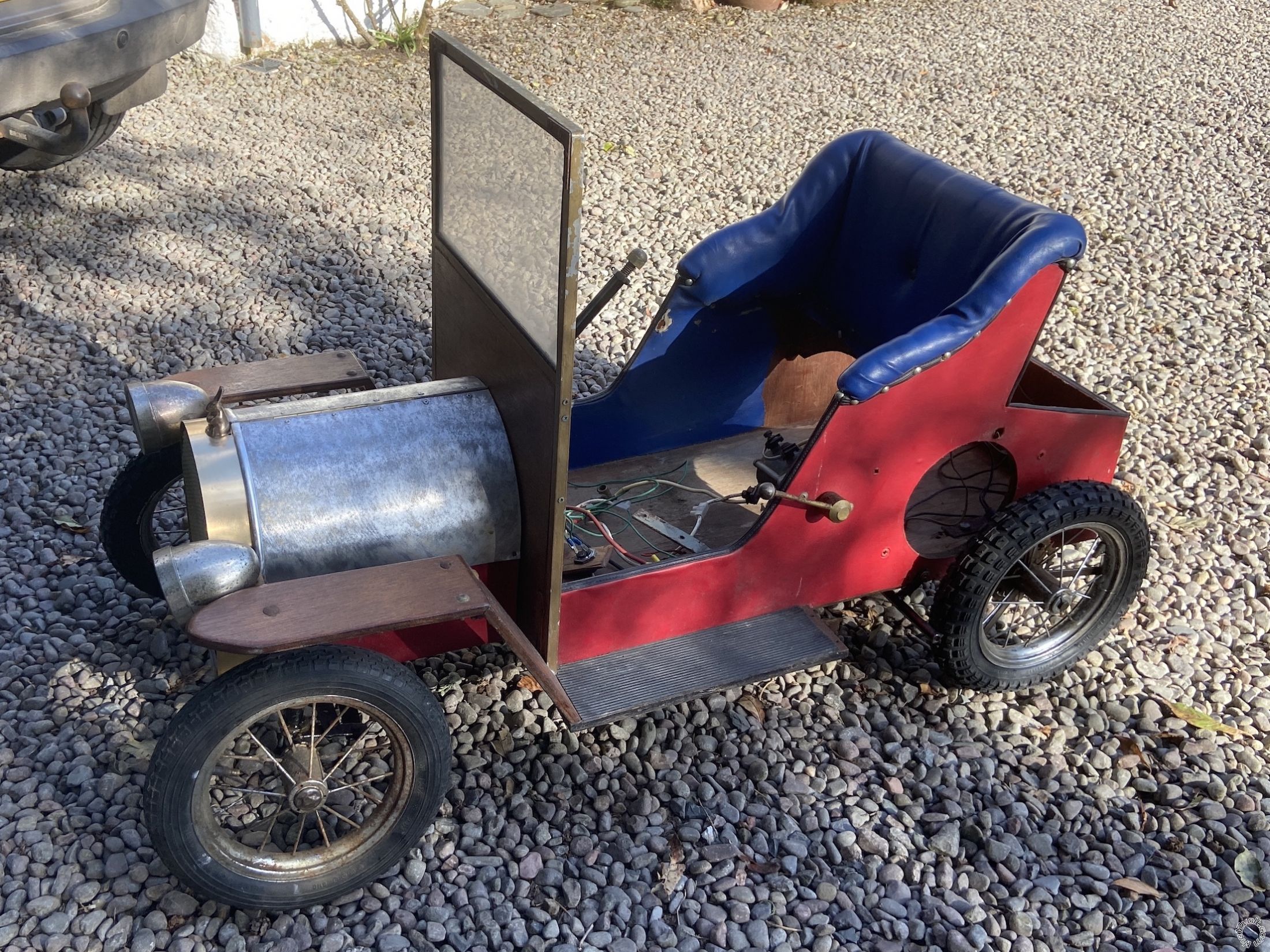 Making Sense Of Wiring In A Home Made Childs Toy Car -- posted image.