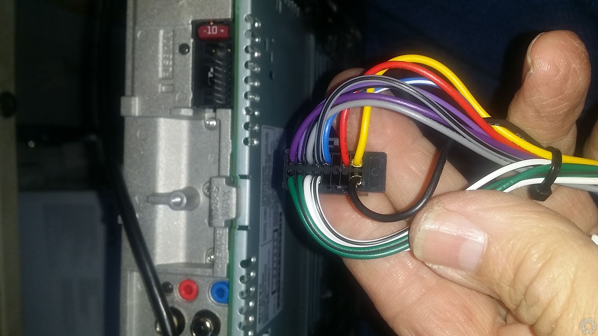 Sony MEX-N5300BT, Power Antenna Pin? -- posted image.
