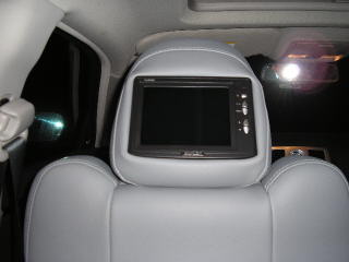 Headrest How-To, 06 Chrysler 300C -- posted image.