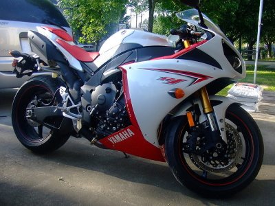 the12volts New Toy, 2009 Yamaha YZF R1 -- posted image.