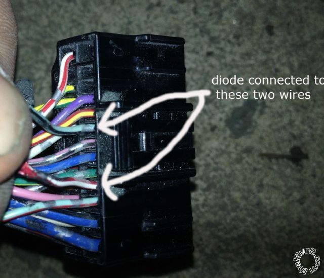 another viper 5901 rs wiring issue tundra -- posted image.