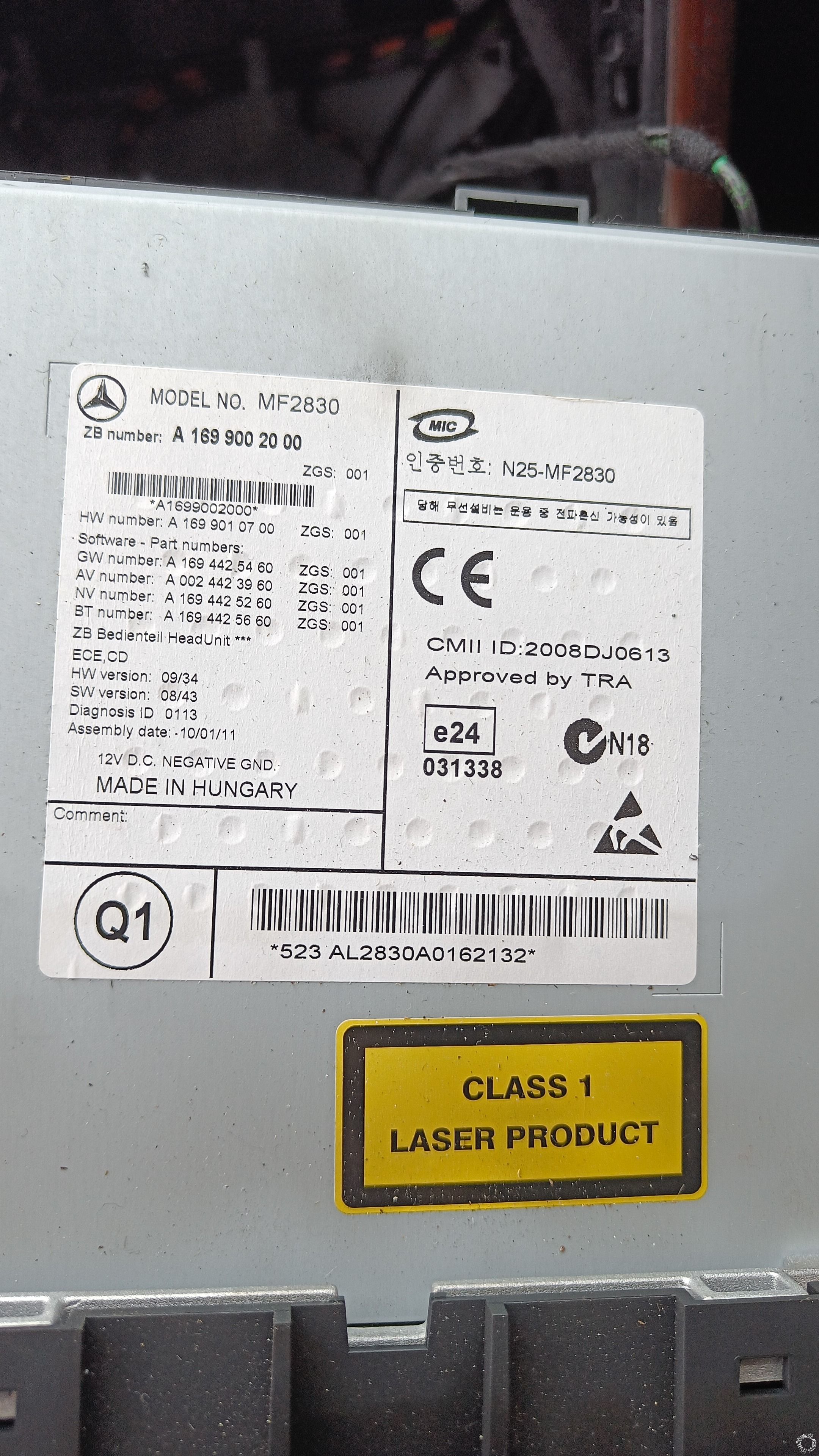 2010 Mercedes Benz A Class, MF2830 Stock Unit Wiring? -- posted image.