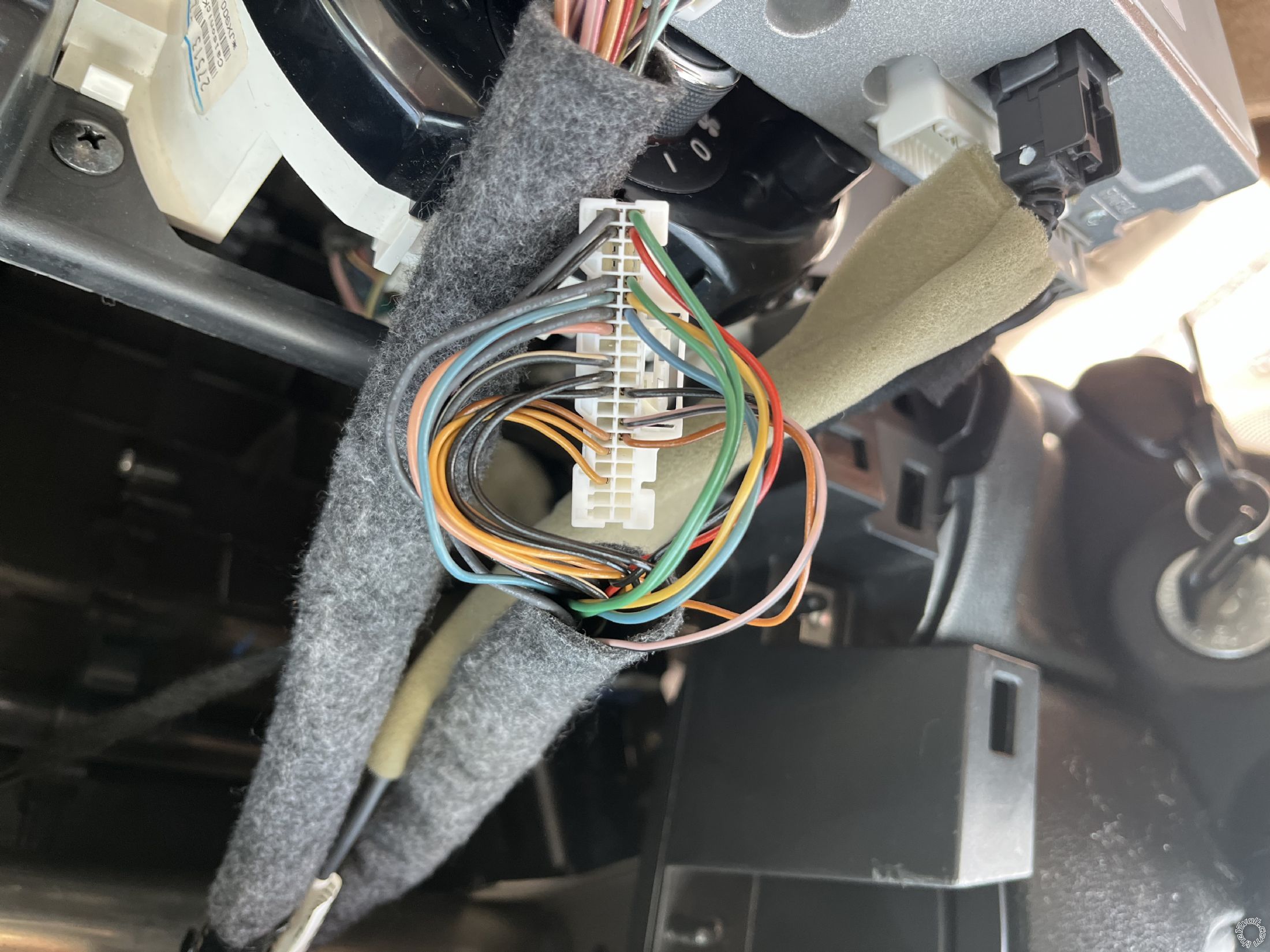 2019 Nissan Versa S, Panasonic To Bosch Radio Swap -- posted image.