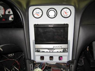 2 screens in mustang dash -- posted image.
