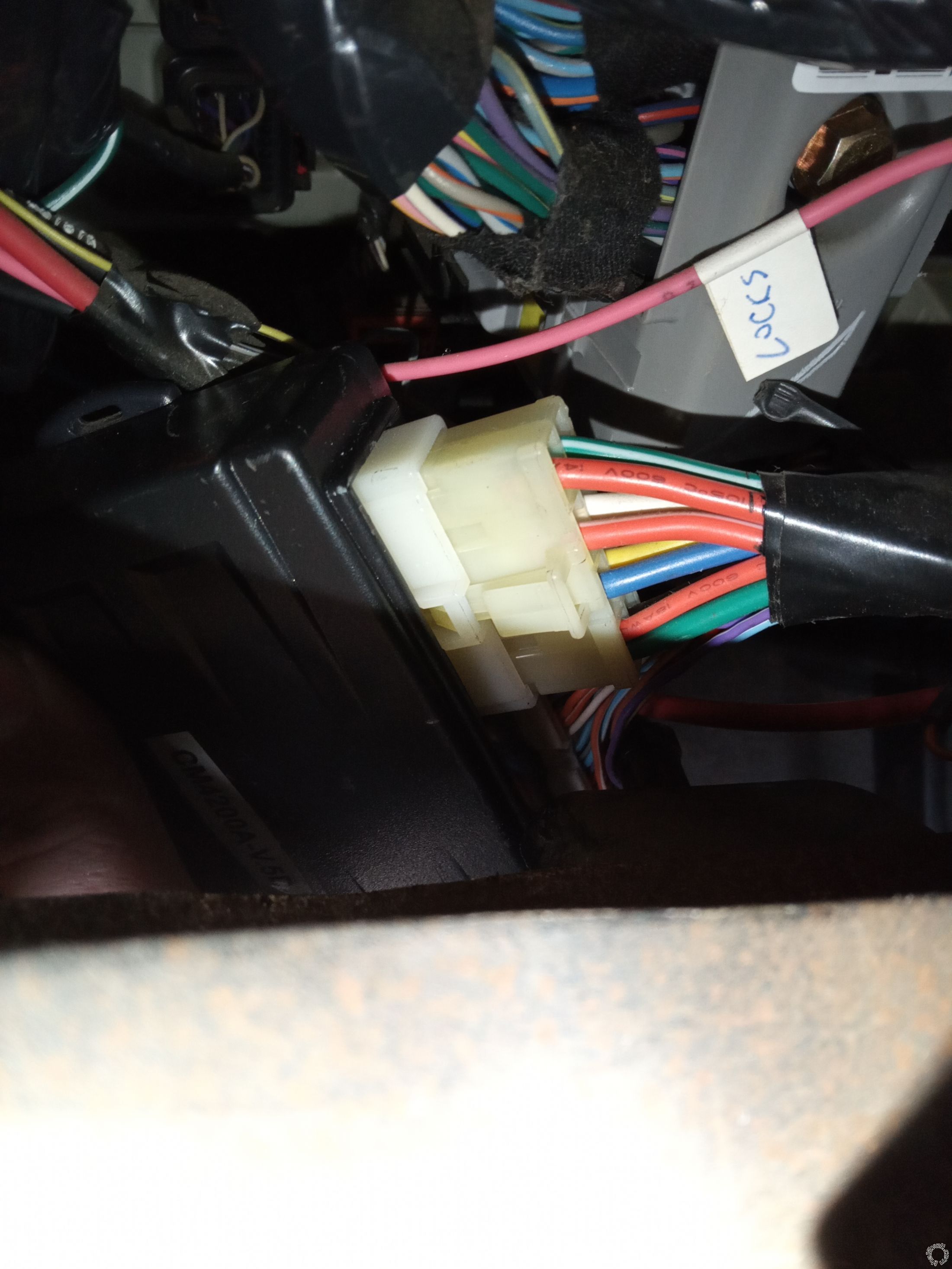 Older Compustar Remote Start, Unknown Fob Type/Number -- posted image.