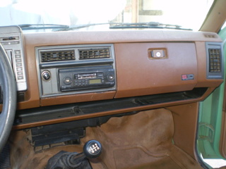 88 chevy blazer, double din hu? -- posted image.