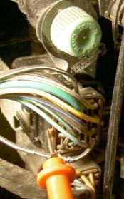 01 ford focus tach wire? -- posted image.